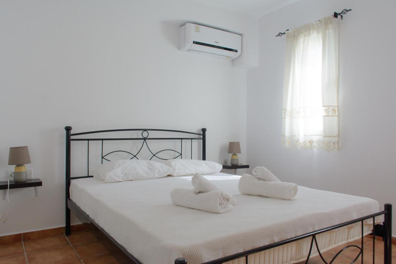 Marys House Apartamento Porto Heli Exterior foto