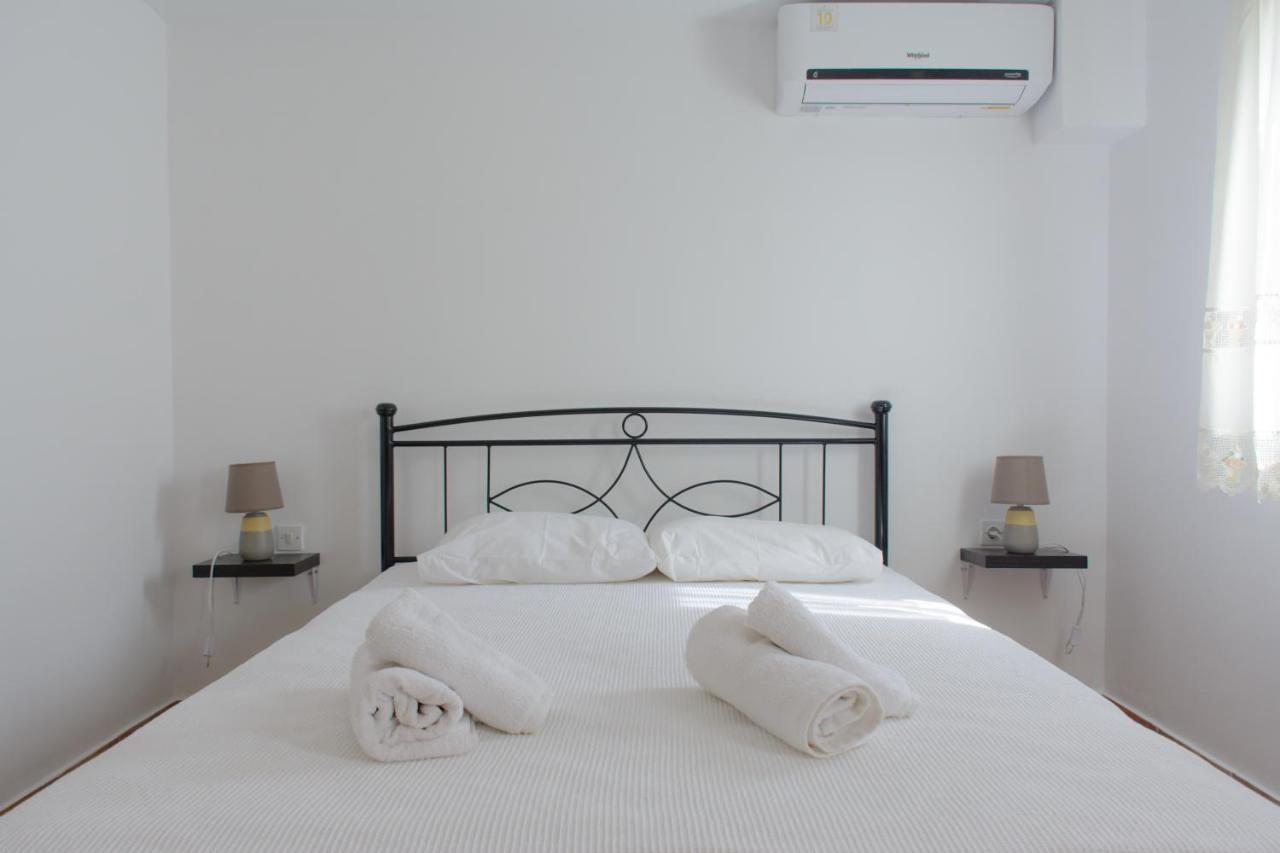 Marys House Apartamento Porto Heli Exterior foto