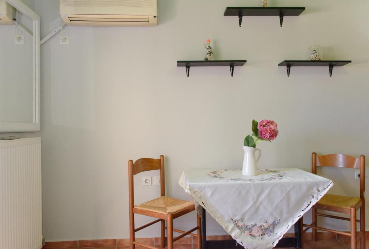 Marys House Apartamento Porto Heli Exterior foto