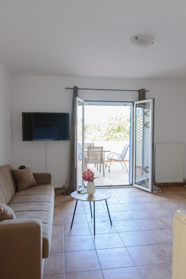 Marys House Apartamento Porto Heli Exterior foto