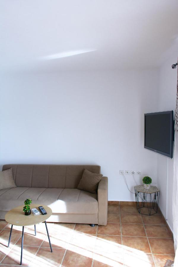 Marys House Apartamento Porto Heli Exterior foto