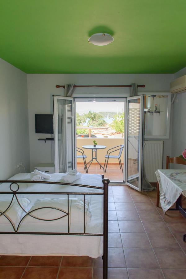Marys House Apartamento Porto Heli Exterior foto